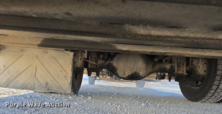 image for item DW3142 2013 International TerraStar flatbed truck