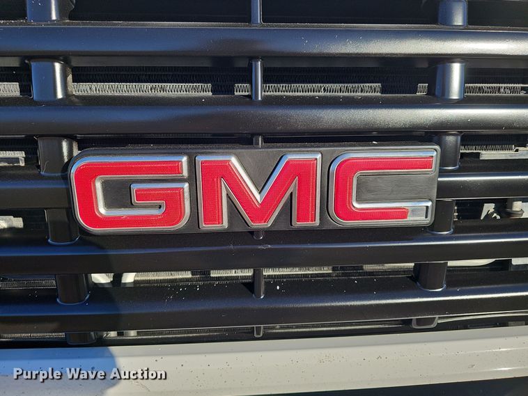 image for item DW3164 2003 GMC C4500 flatbed truck