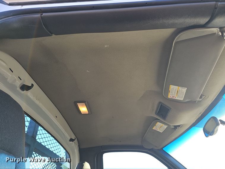 image for item DW3164 2003 GMC C4500 flatbed truck