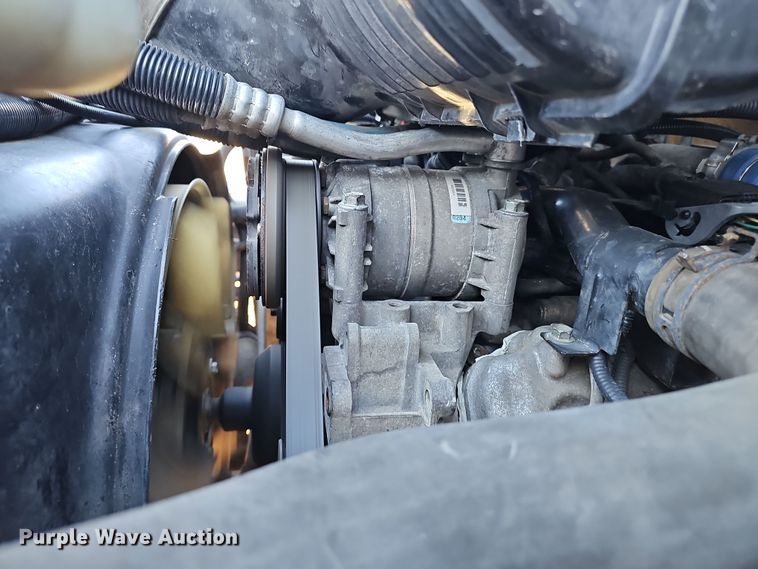 image for item DW3164 2003 GMC C4500 flatbed truck