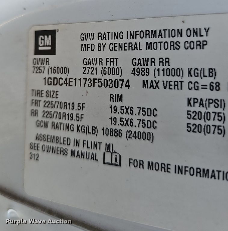 image for item DW3164 2003 GMC C4500 flatbed truck