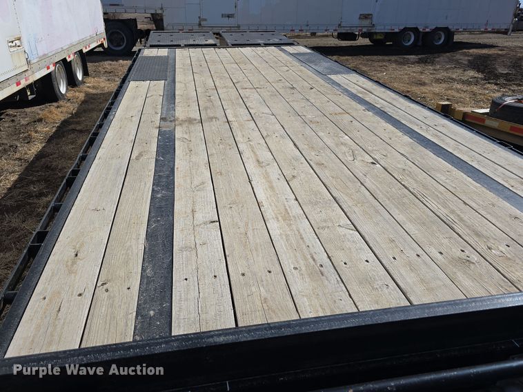 image for item DW3170 2022 BigTex 14PH-20+5 equipment trailer