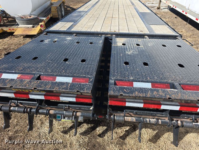 image for item DW3170 2022 BigTex 14PH-20+5 equipment trailer