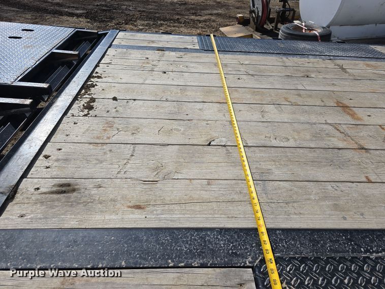 image for item DW3170 2022 BigTex 14PH-20+5 equipment trailer