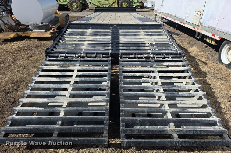 image for item DW3170 2022 BigTex 14PH-20+5 equipment trailer