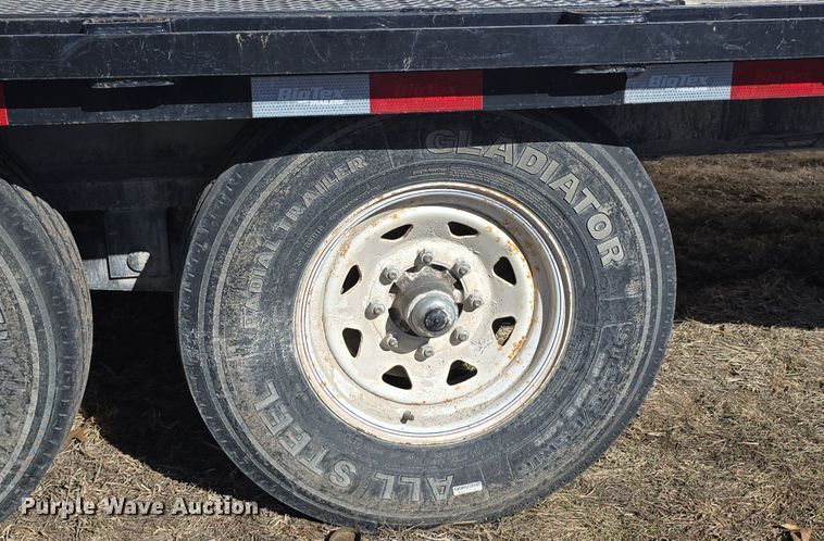 image for item DW3170 2022 BigTex 14PH-20+5 equipment trailer