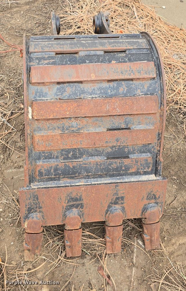 image for item DW3180 2013 Case CX36B ZTS mini excavator