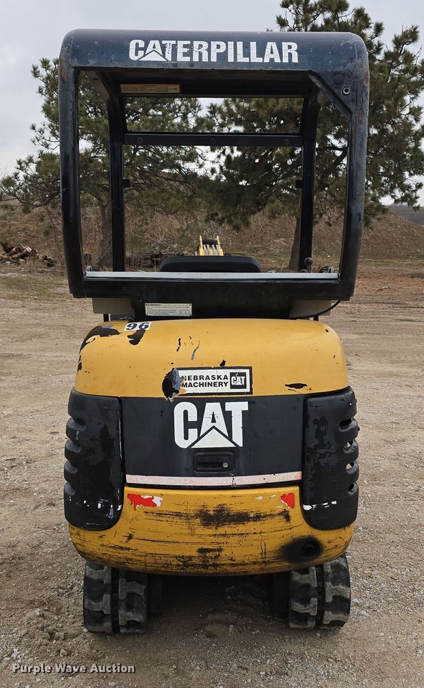 image for item DW3181 1999 Caterpillar 301.5 mini excavator