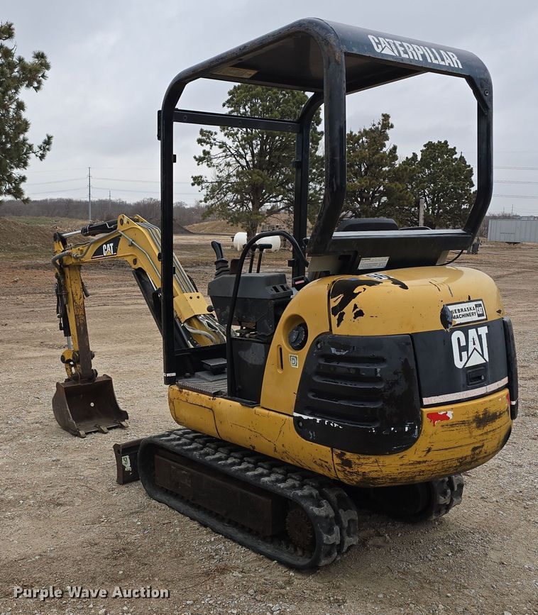 image for item DW3181 1999 Caterpillar 301.5 mini excavator