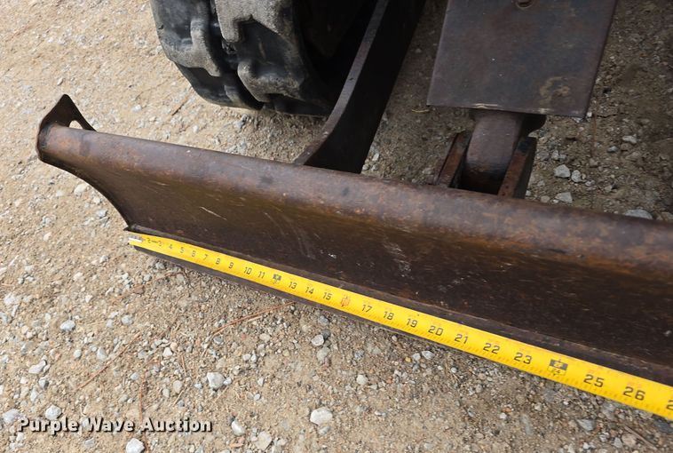 image for item DW3181 1999 Caterpillar 301.5 mini excavator