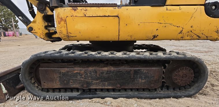 image for item DW3181 1999 Caterpillar 301.5 mini excavator