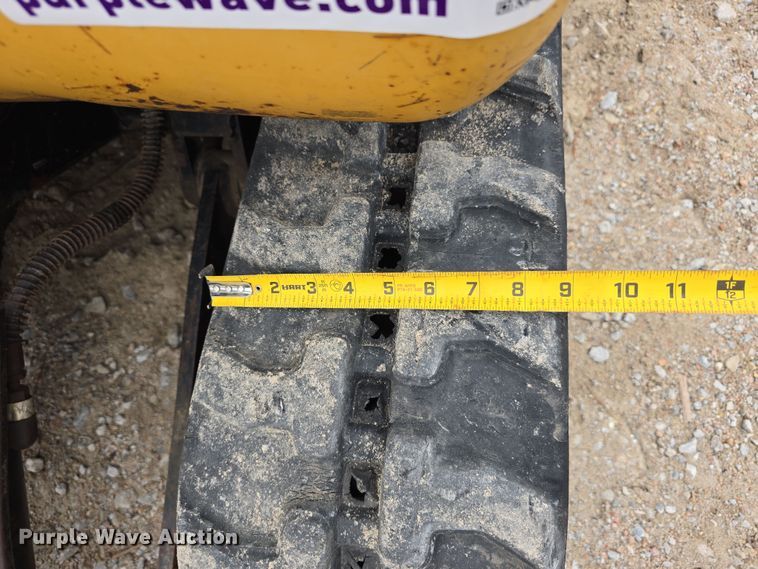 image for item DW3181 1999 Caterpillar 301.5 mini excavator