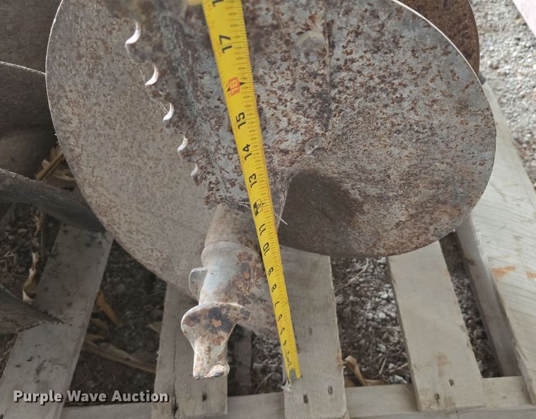 image for item DW3181 1999 Caterpillar 301.5 mini excavator