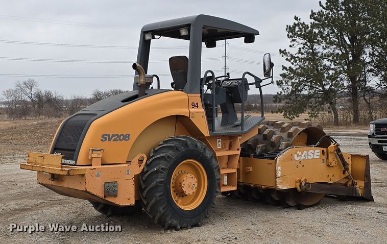 image for item DW3182 2005 Case SV208 single drum vibratory roller