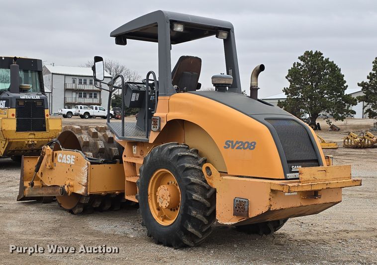 image for item DW3182 2005 Case SV208 single drum vibratory roller