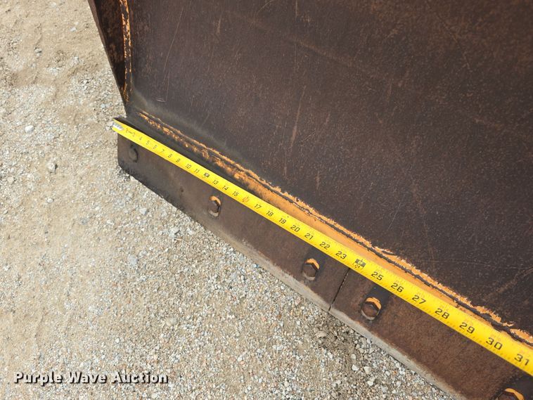 image for item DW3182 2005 Case SV208 single drum vibratory roller