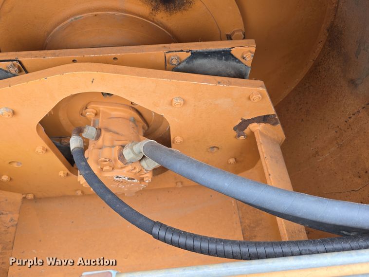 image for item DW3182 2005 Case SV208 single drum vibratory roller