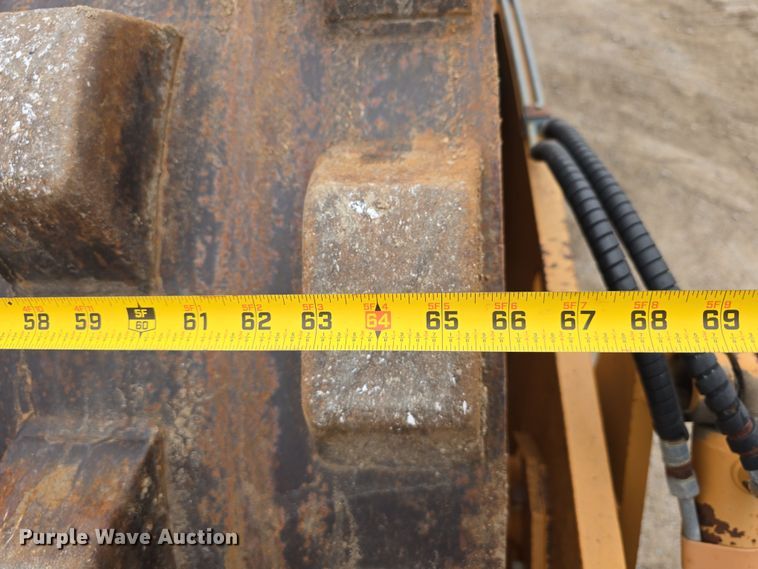 image for item DW3182 2005 Case SV208 single drum vibratory roller