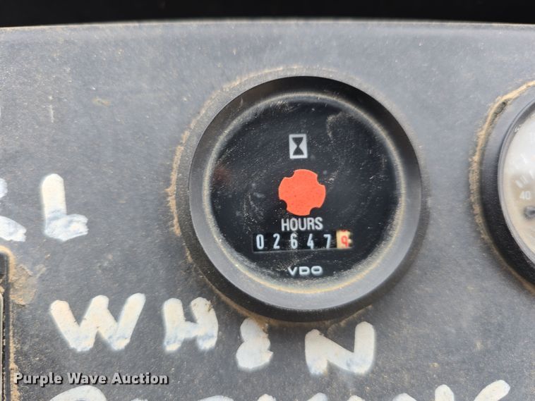 image for item DW3182 2005 Case SV208 single drum vibratory roller