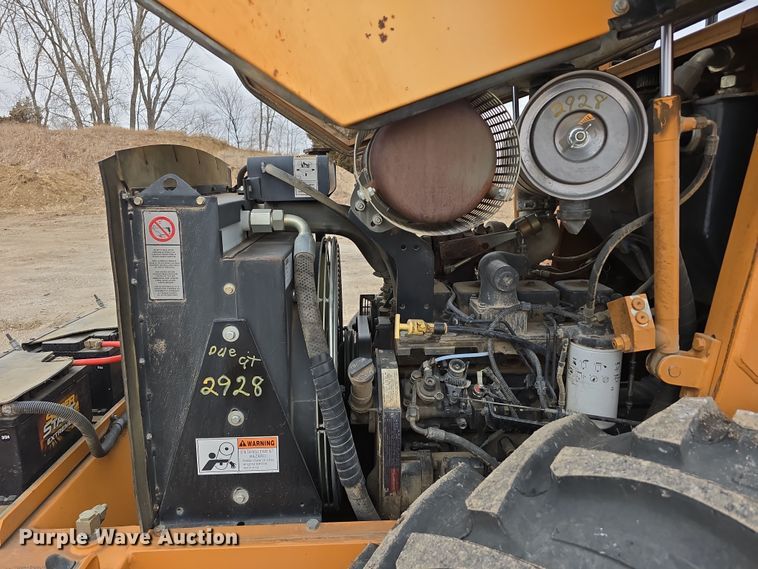 image for item DW3182 2005 Case SV208 single drum vibratory roller