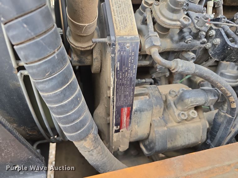 image for item DW3182 2005 Case SV208 single drum vibratory roller