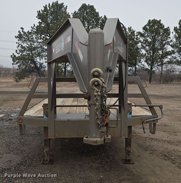 image for item DW3185 2018 Diamond T 10225DTF equipment trailer