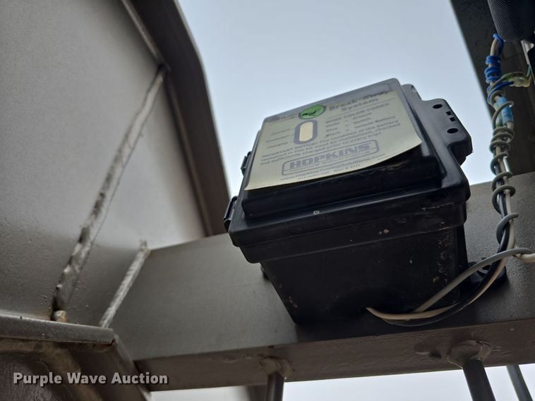 image for item DW3185 2018 Diamond T 10225DTF equipment trailer