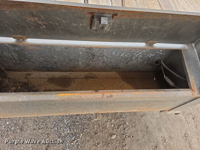 image for item DW3185 2018 Diamond T 10225DTF equipment trailer