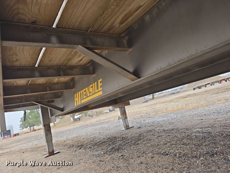 image for item DW3185 2018 Diamond T 10225DTF equipment trailer