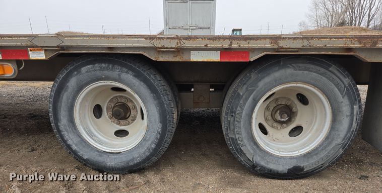 image for item DW3185 2018 Diamond T 10225DTF equipment trailer