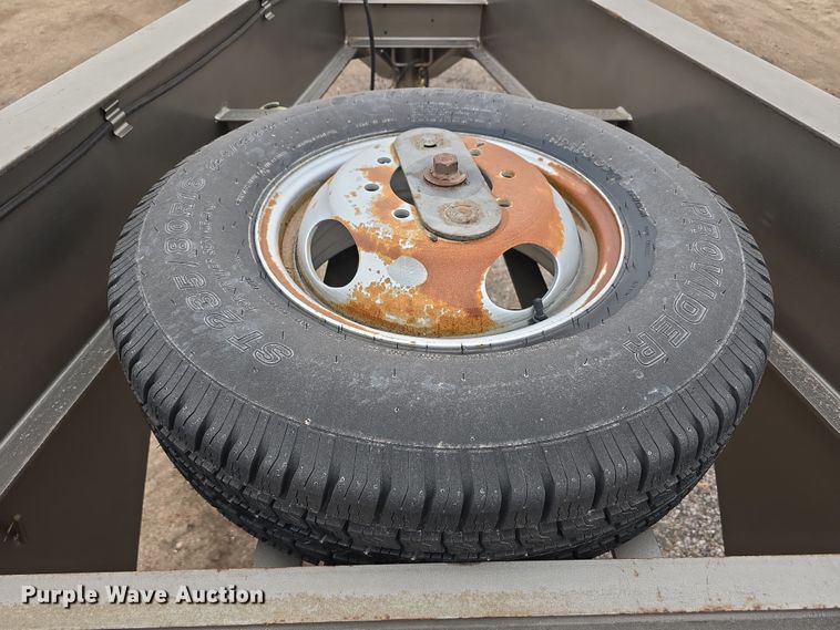 image for item DW3185 2018 Diamond T 10225DTF equipment trailer