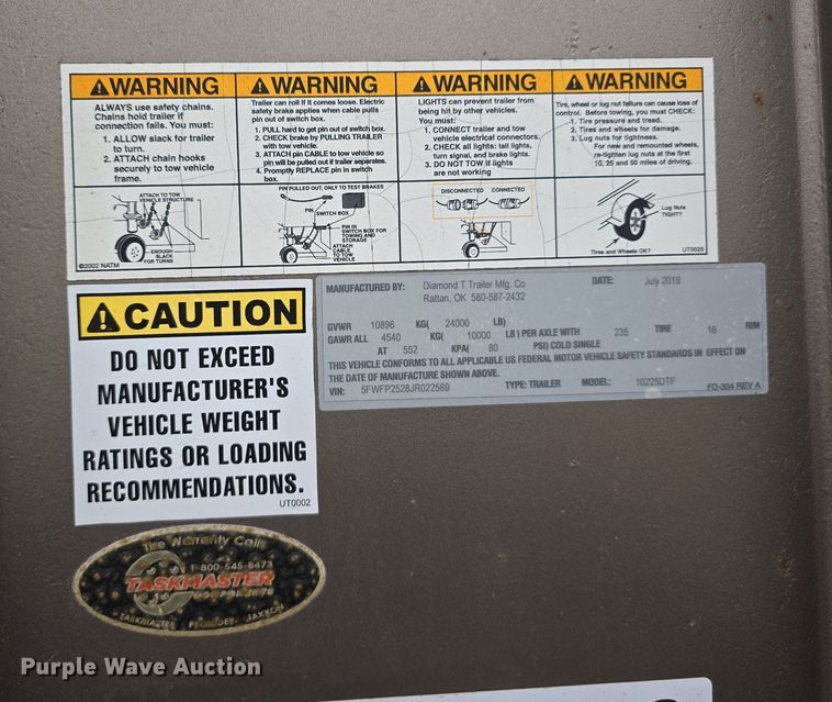 image for item DW3185 2018 Diamond T 10225DTF equipment trailer