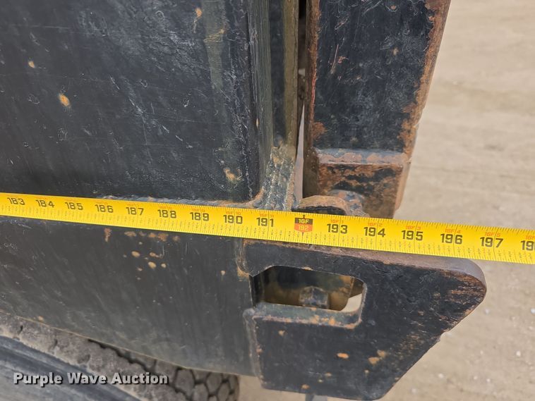 image for item DW3186 2001 Mack RD688S dump truck