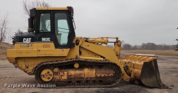 image for item DW3187 2001 Caterpillar 963C track loader