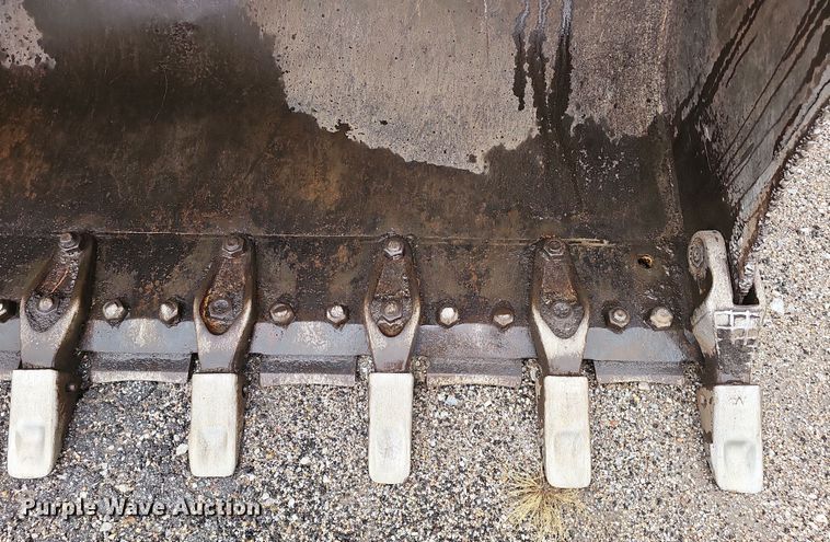 image for item DW3187 2001 Caterpillar 963C track loader