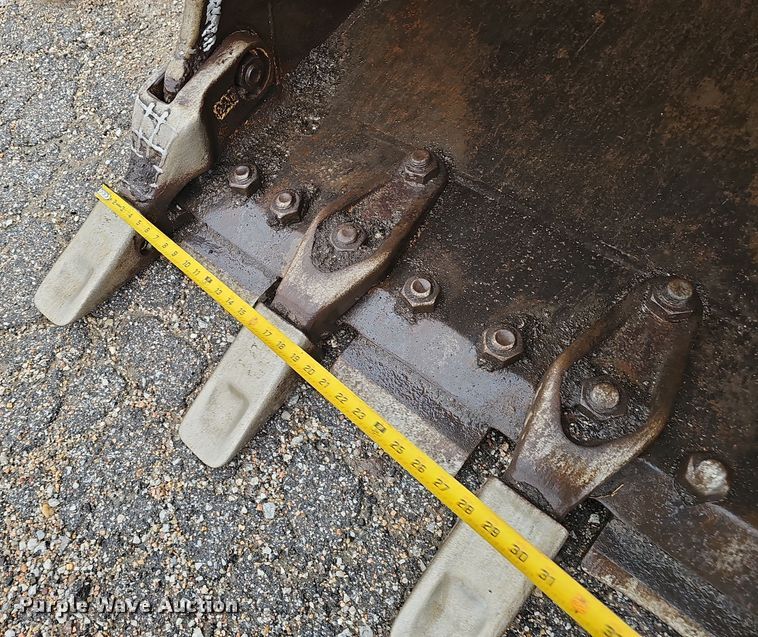 image for item DW3187 2001 Caterpillar 963C track loader