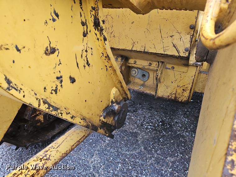 image for item DW3187 2001 Caterpillar 963C track loader
