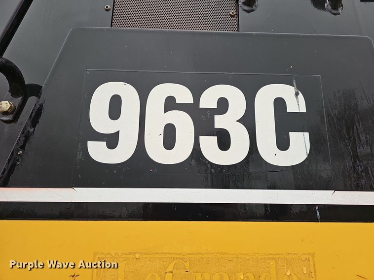 image for item DW3187 2001 Caterpillar 963C track loader