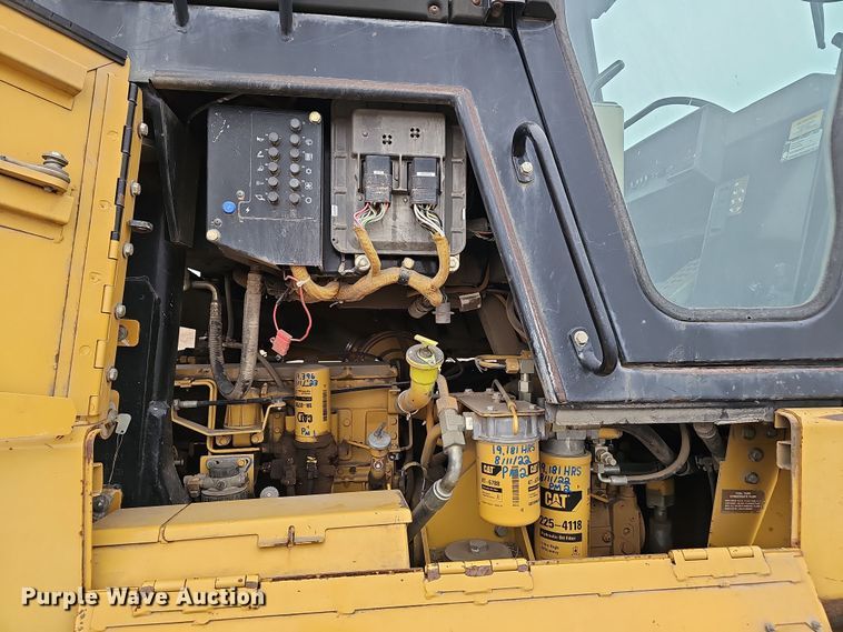 image for item DW3187 2001 Caterpillar 963C track loader