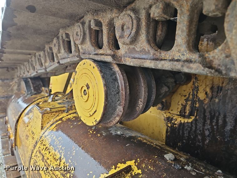 image for item DW3187 2001 Caterpillar 963C track loader