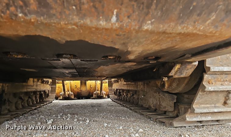 image for item DW3187 2001 Caterpillar 963C track loader