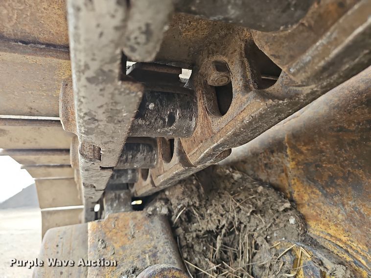 image for item DW3187 2001 Caterpillar 963C track loader