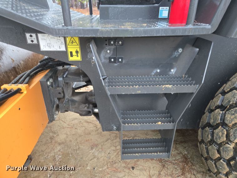 image for item EC3462 2019 Case SV208D single drum vibratory roller