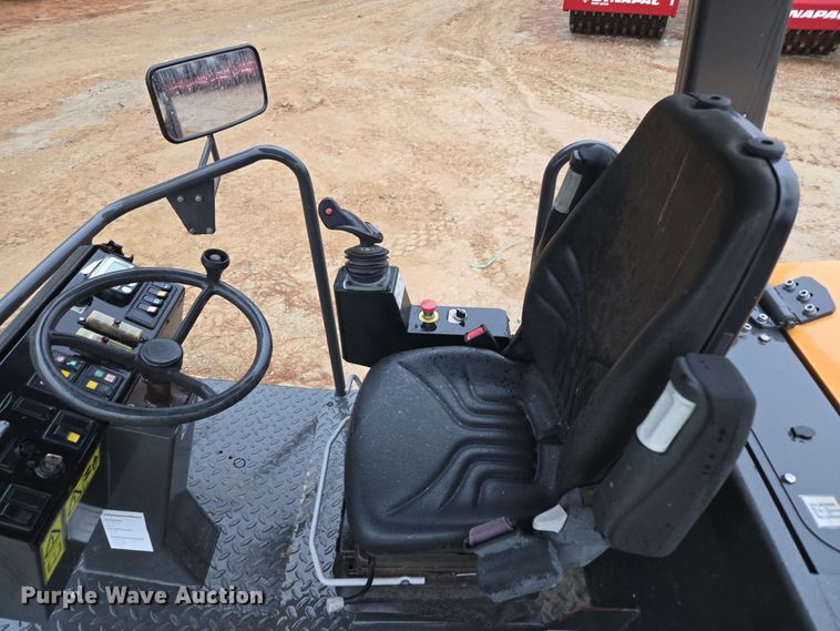 image for item EC3462 2019 Case SV208D single drum vibratory roller