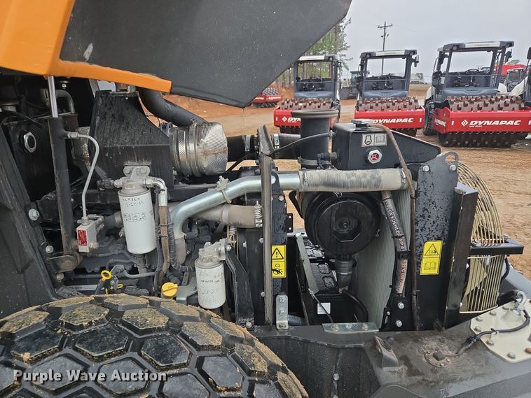 image for item EC3462 2019 Case SV208D single drum vibratory roller