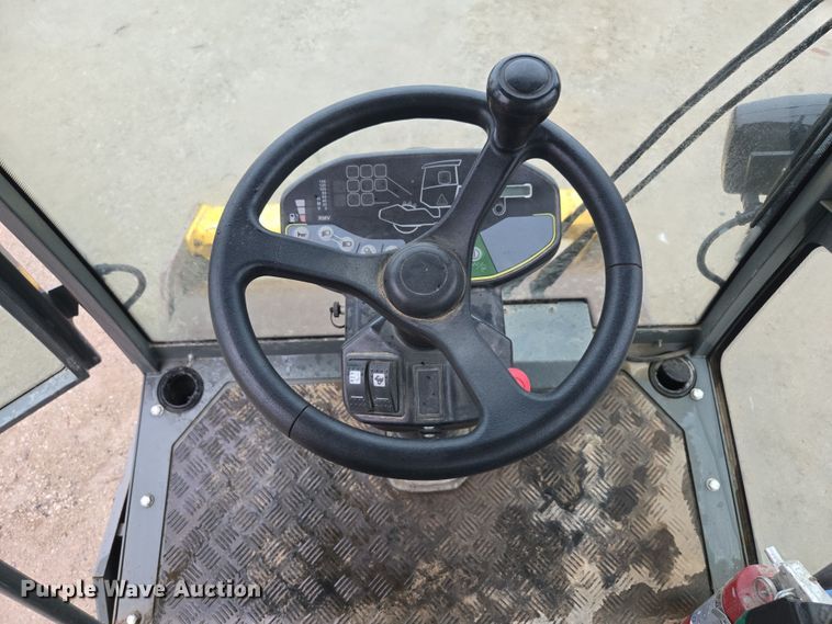 image for item EC3463 Wacker Neuson RC50 single drum vibratory roller