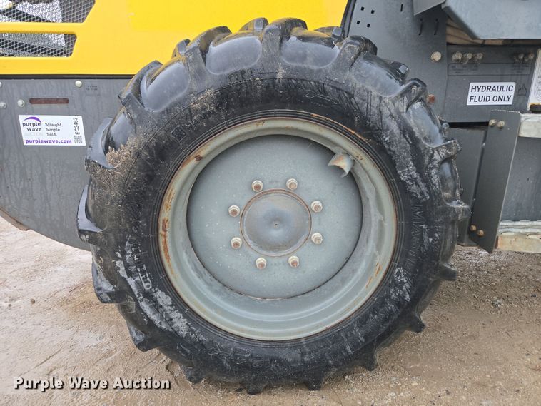 image for item EC3463 Wacker Neuson RC50 single drum vibratory roller