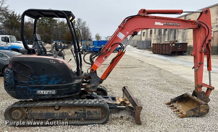 image for item EC3475 2007 Kubota KX121-3 mini excavator