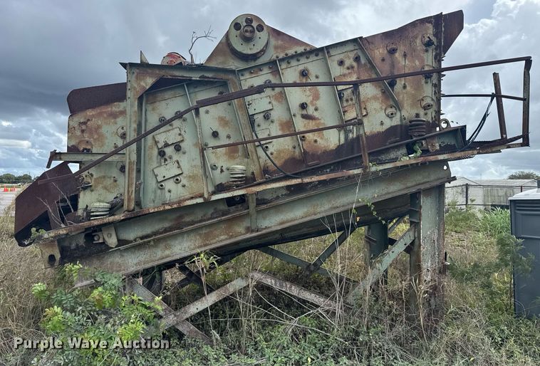 image for item EC3480 Deister screening plant