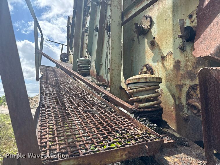 image for item EC3480 Deister screening plant